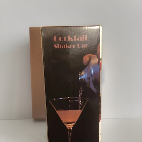 Cocktail shaker set pieces - shaker,