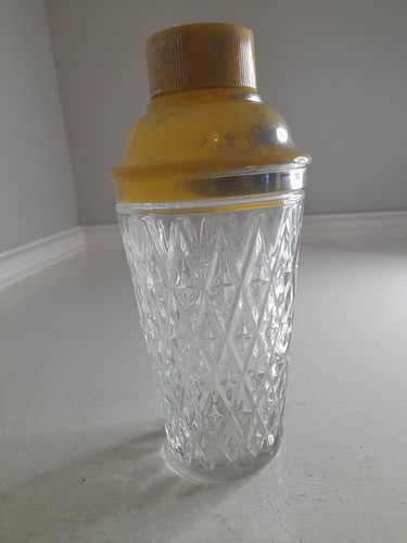 Drinks cocktail martini shaker - drinks,